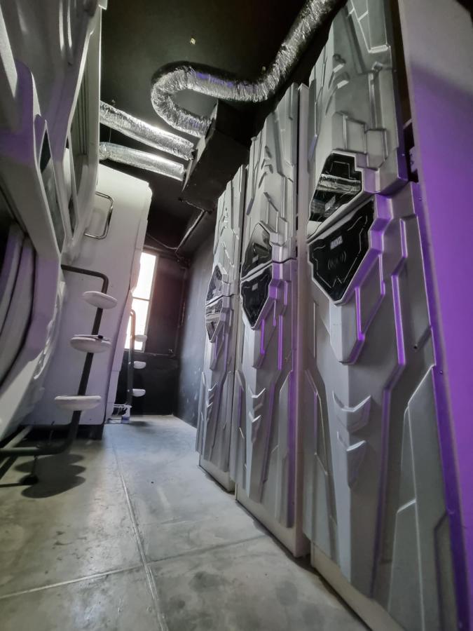 Met A Space Pod @Phrom Phong Bangkok Zewnętrze zdjęcie